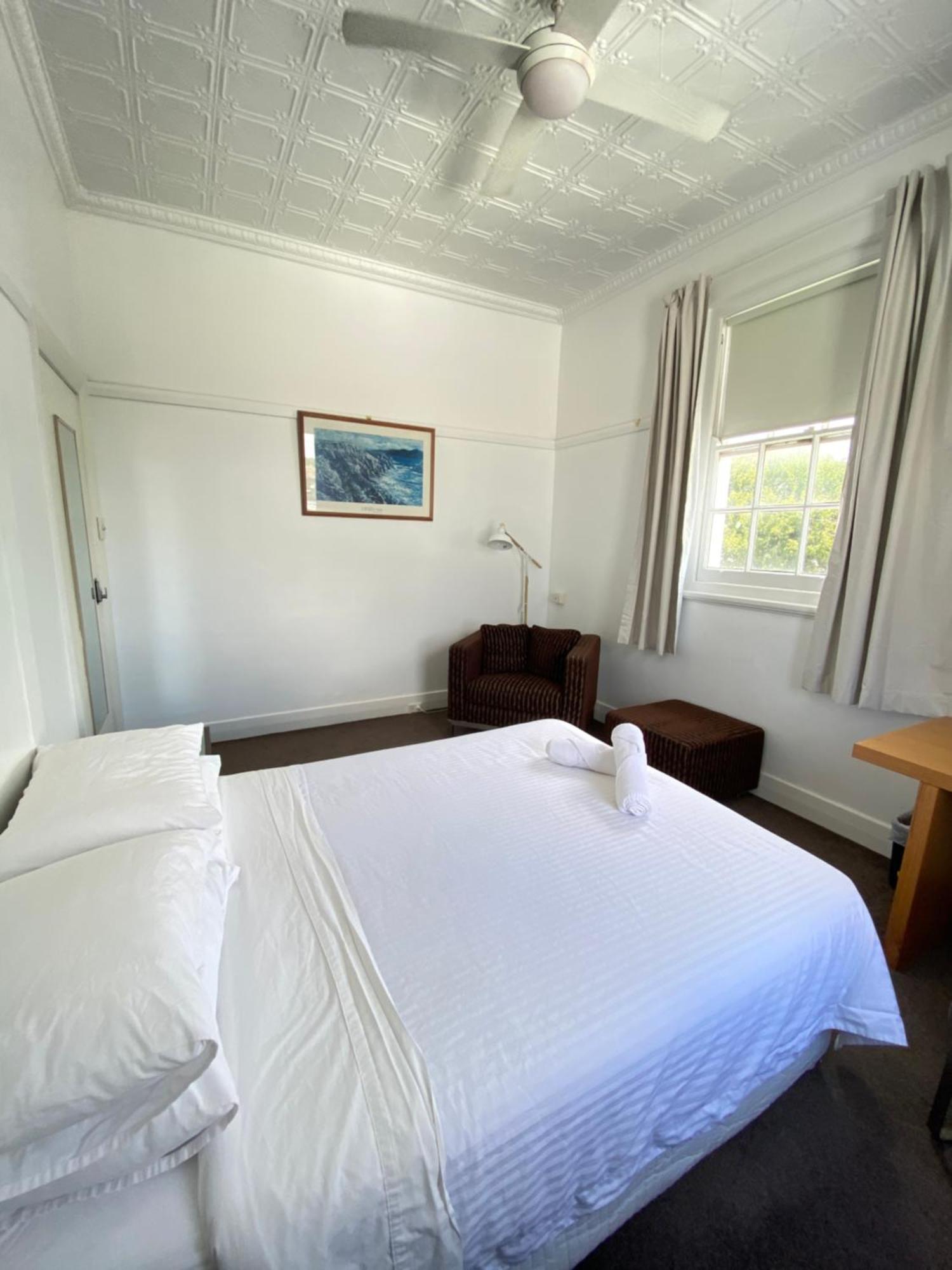 Newcastle Hotel Inn 3*